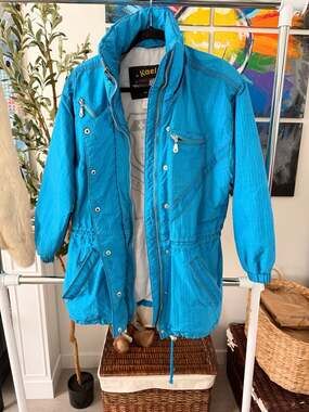 Vintage Ski Jacket Retro Electric Blue Skiing Puffer Winter Jacket Thermolite